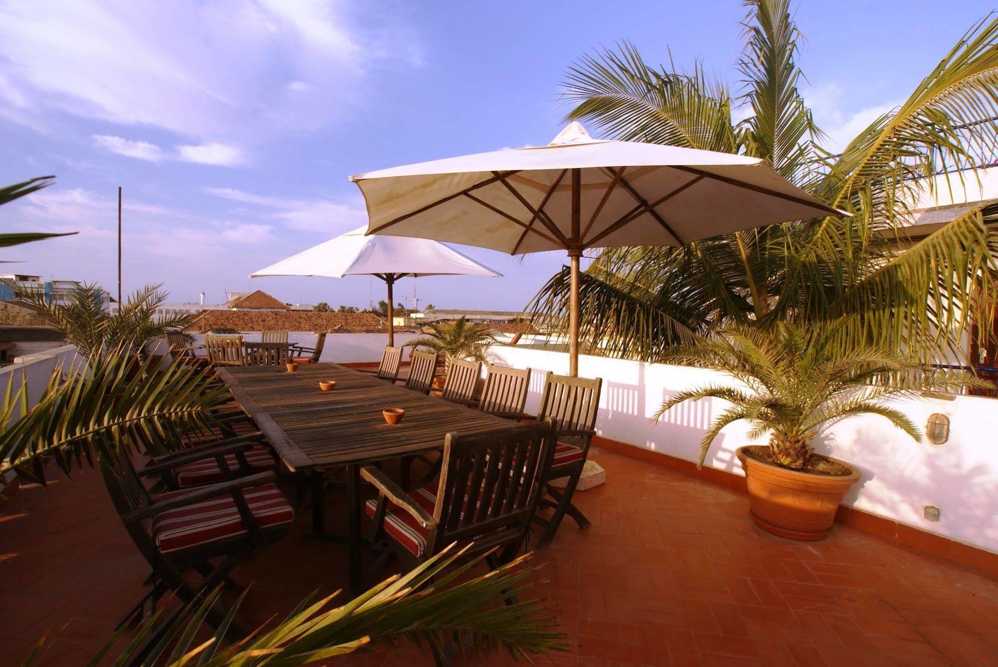 Hotel La Residence Сен-Луи Экстерьер фото